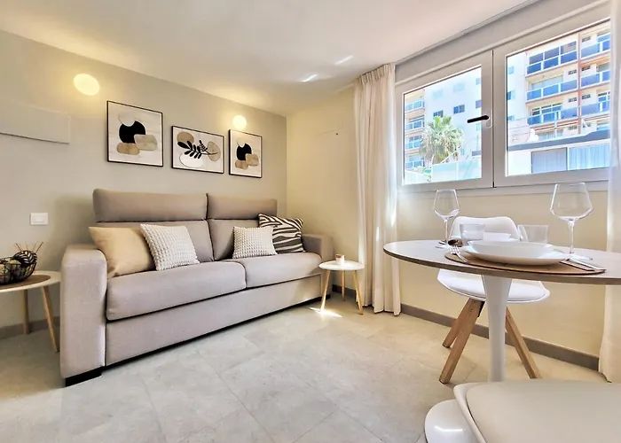 Club By Grupo Compostelana 8